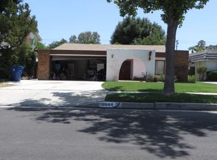 19944 Hemmingway St, Winnetka, CA 91306