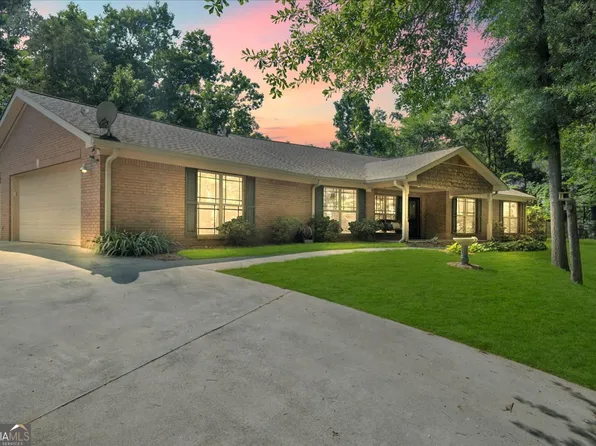 4599 Dews Pond Rd SE, Calhoun, GA 30701