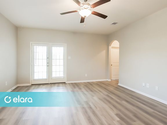 2nd image of 25361 Cypress Bend Dr