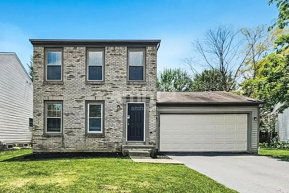 3 bed, 2.5 bath, 1398 sqft, $2,150 — Photo 1