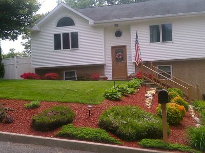 8 Knollcrest Ave, Farmingville, NY, 11738