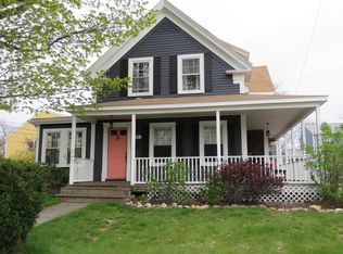 121 Pond St, Braintree, MA 02184