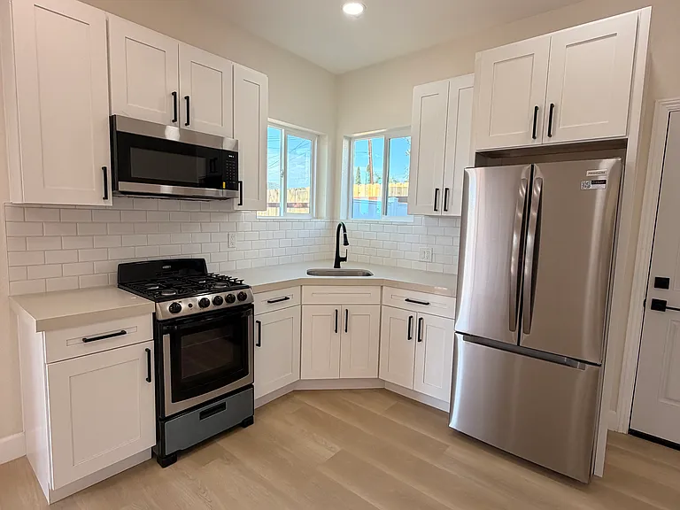 6905 Saranac St #6905 — Photo 5
