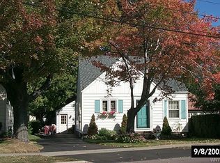 1239 N Military Rd, Niagara Falls, NY 14304