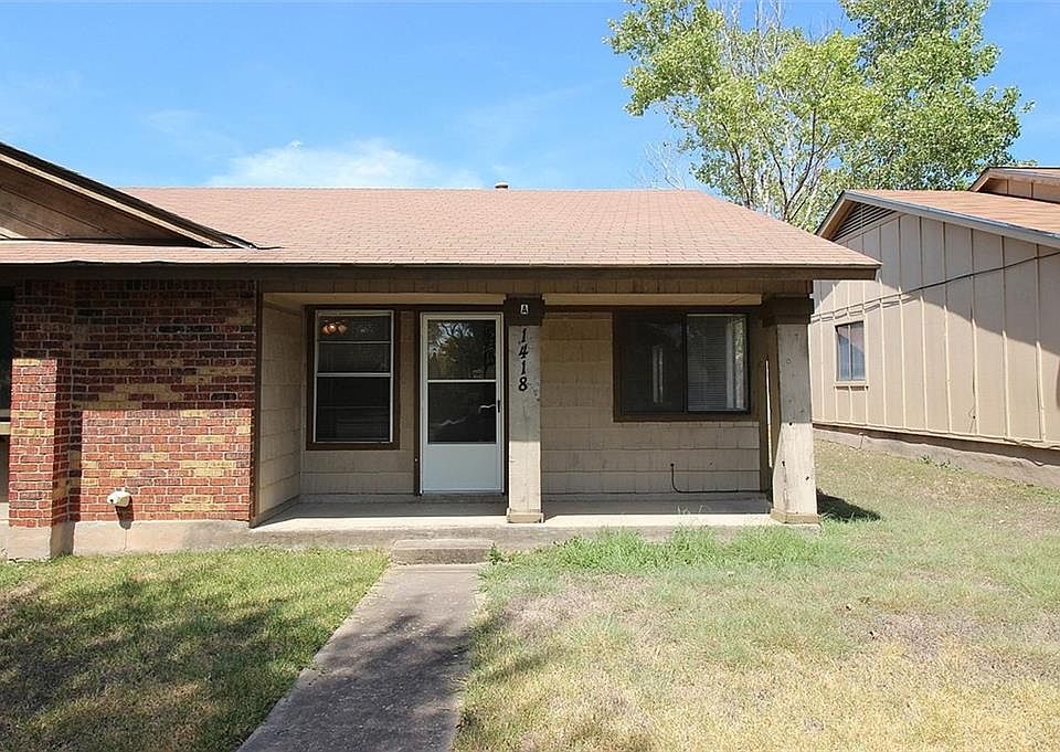 1st image of 1418 W Braker Ln #A
