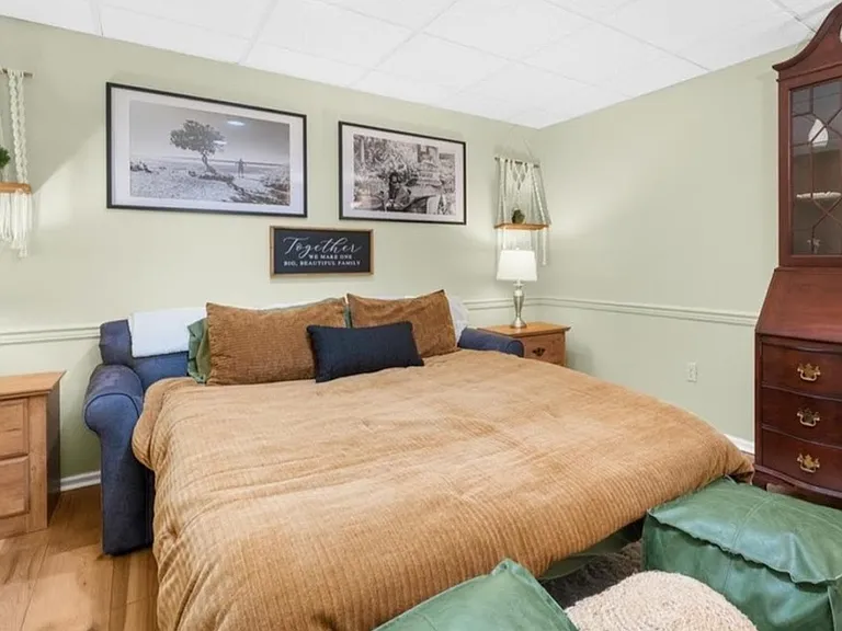 Basement bedroom