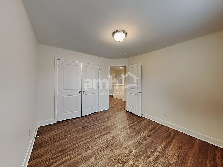 5433 Lake Water Ct — Photo 24