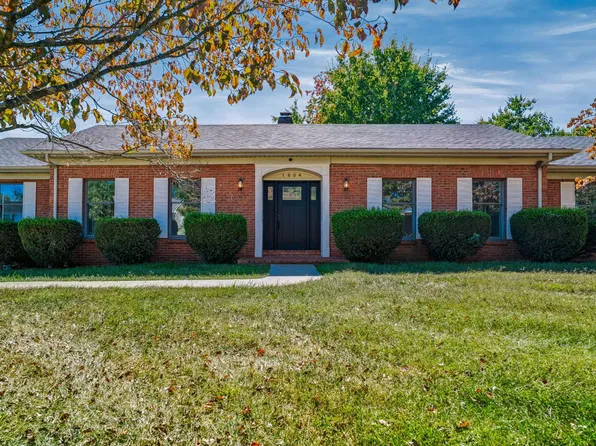 1904 Heather Way, Mt Sterling, KY 40353