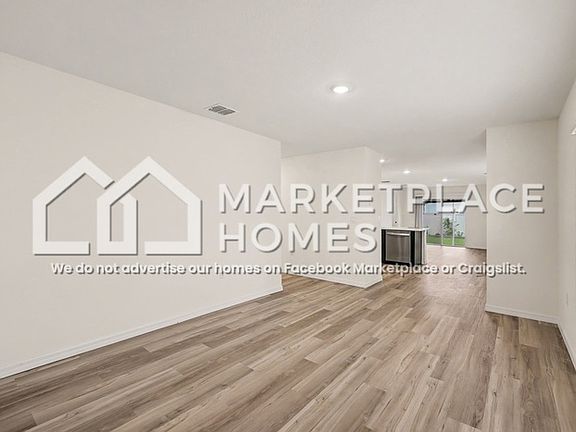4th image of 8619 SW 44th Ter