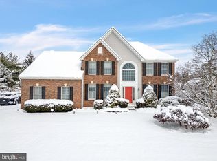 4 Dorchester Ln, Newtown, PA 18940