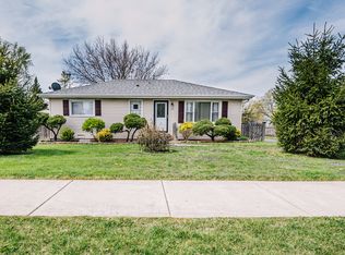 7706 Thomas Ave, Bridgeview, IL 60455