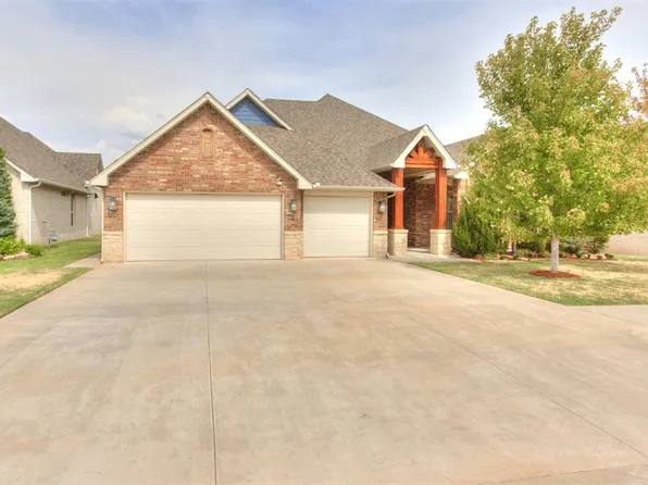2424 Crystal Creek Dr, Yukon, OK 73099
