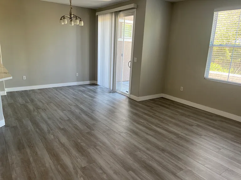 1508 Esplanade Cir — Photo 1