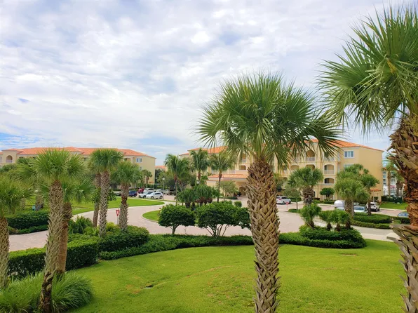 37 Harbour Isle Dr #203, Fort Pierce, FL 34949