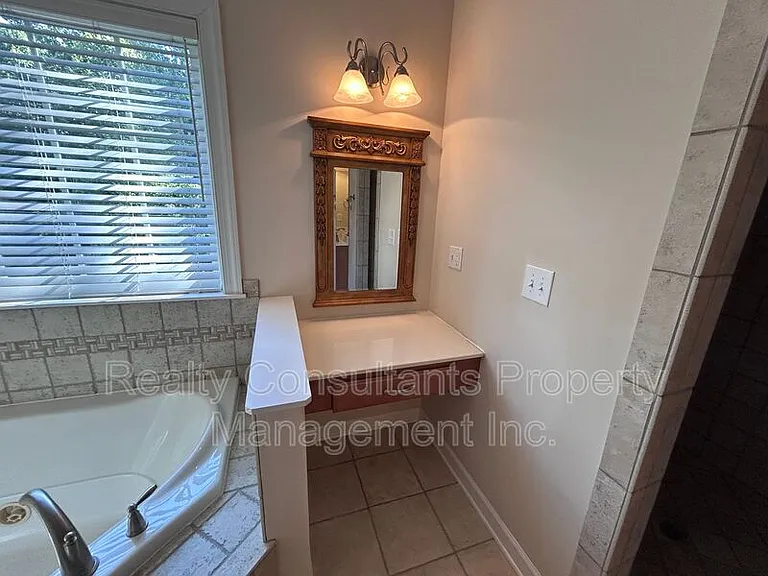 4540 Pebble Lake Dr — Photo 56