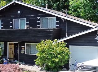 217 165th Ave NE, Bellevue, WA 98008