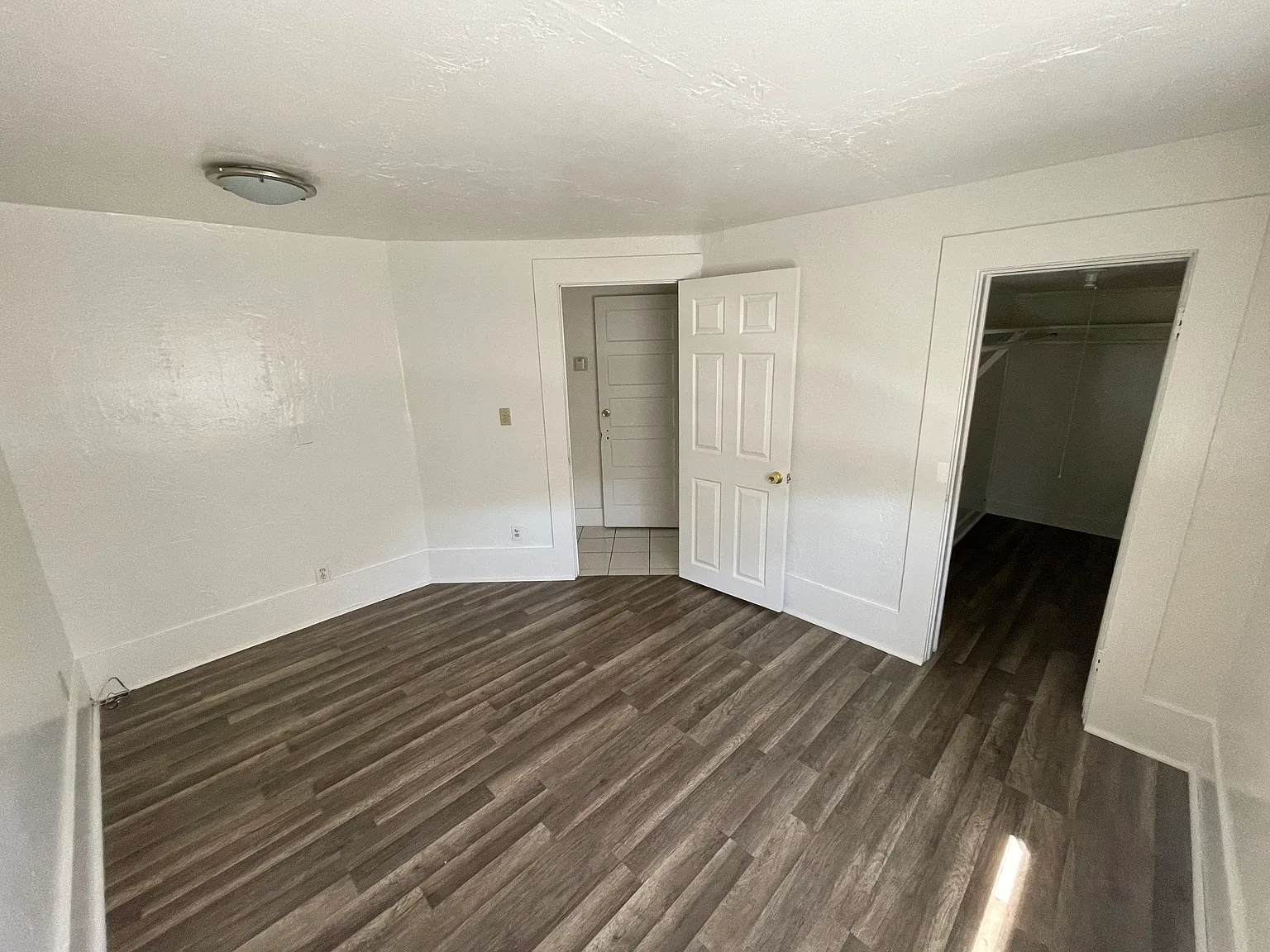 504 San Juan Ave — Photo 2