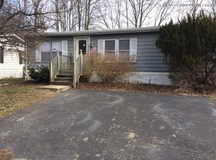 12 Cedar Ct, Manalapan, NJ 07726