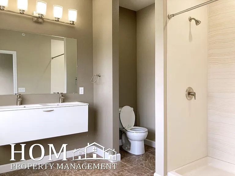 3021 Bluestem Trl — Photo 12