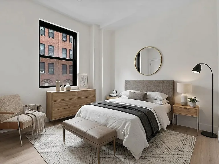 138 E 38th St #8C — Photo 3