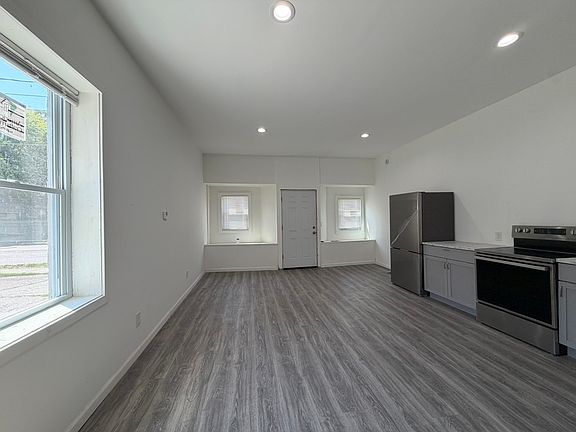 2nd image of 382 Ames St #1