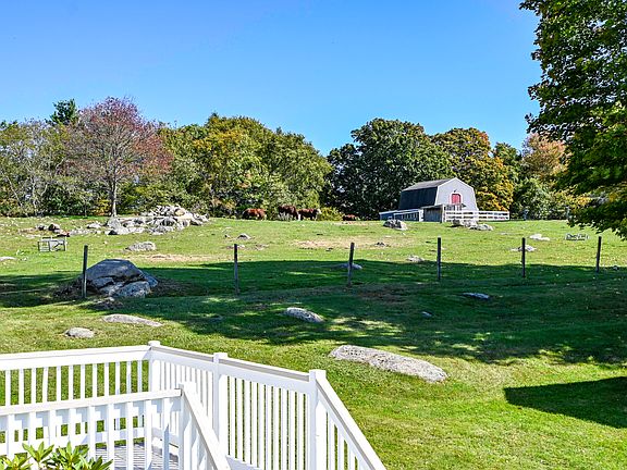 33rd image of 233 Mountain Road