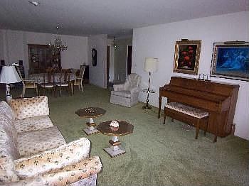 5th image of 8001 W Courte Dr #E311