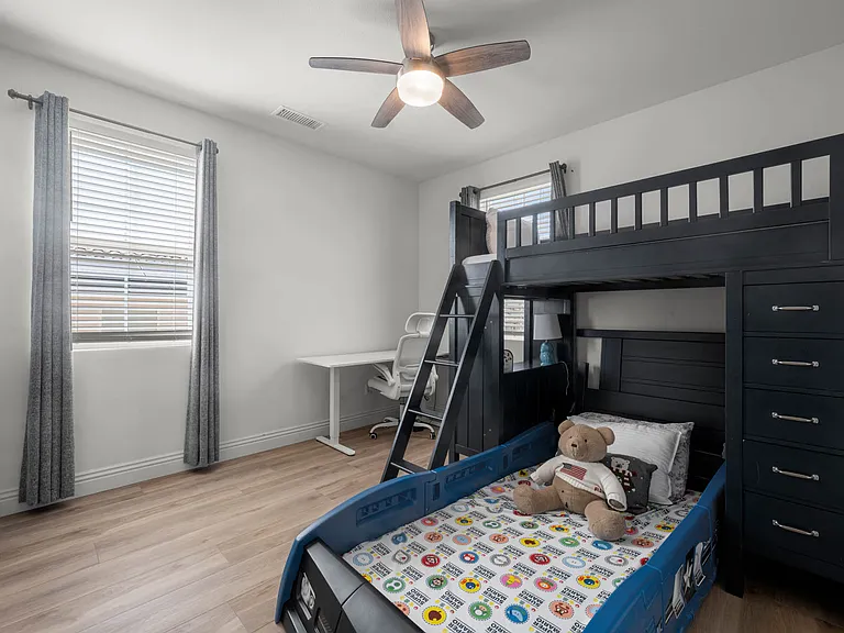 18980 Lauren Ln — Photo 6