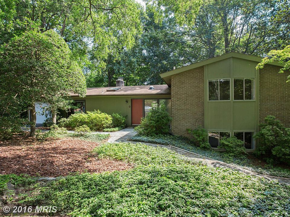 1st image of 8803 Mansion Farm Pl