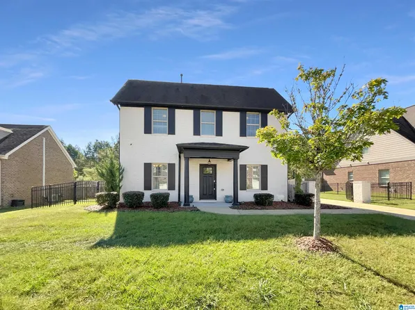 335 Lake Chelsea Ct, Chelsea, AL 35043