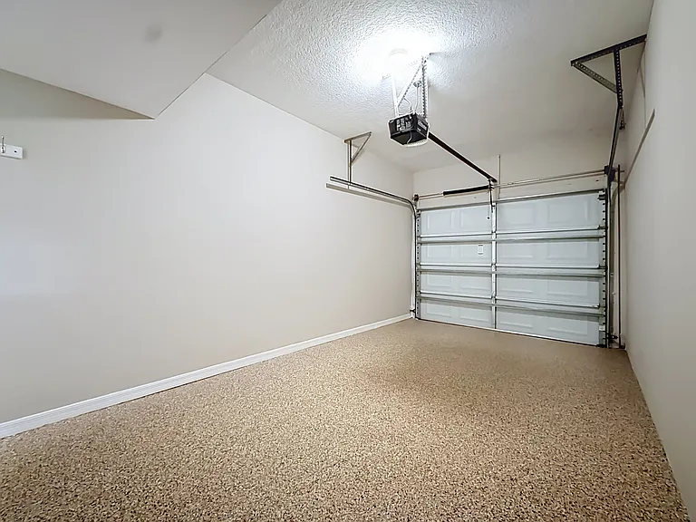 5281 Bowline Ct — Photo 31