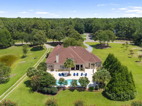 439 Whitebridge Road, Hampstead, NC 28443