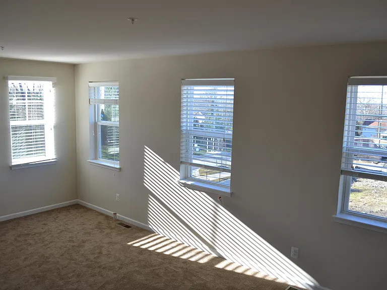 14300 Potomac Heights Ln — Photo 28