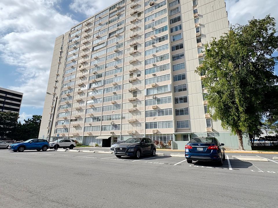 1st image of 210 Avenue Jose Riv