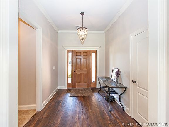 5th image of 5610 Nottingham Pl