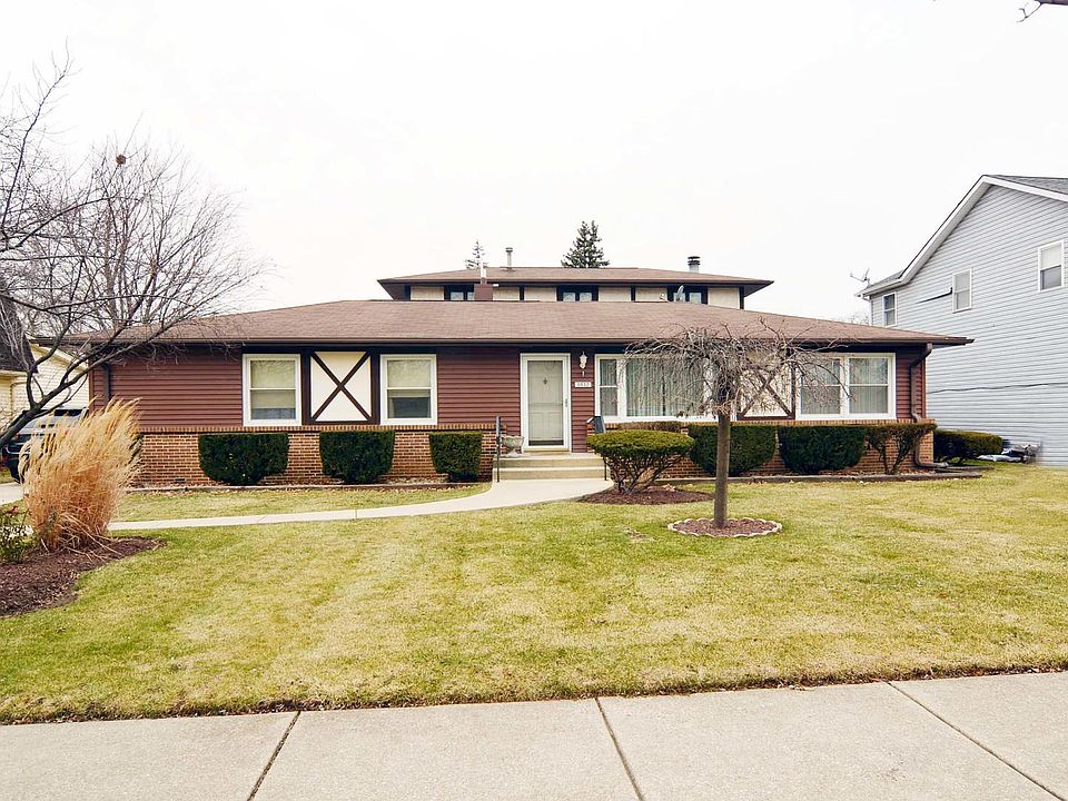 1st image of 8832 S Melvina Ave