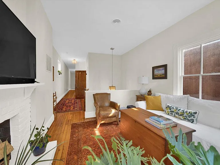 1527 Floyd Ave — Photo 26