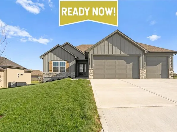 4563 N 145th Ct, Basehor, KS 66007