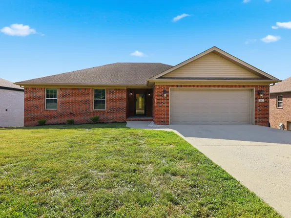 212 Percheron Dr, Richmond, KY 40475