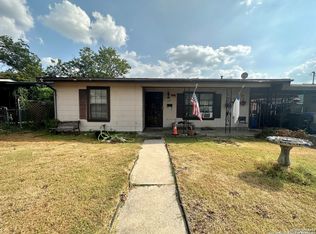 118 Danny Clay Dr, San Antonio, TX 78228