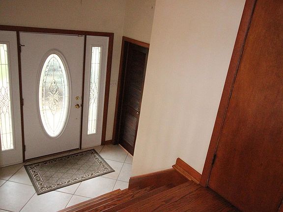 2nd image of 808 McBurney Dr