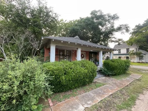 315 N Centre Ave, Lancaster, TX 75146
