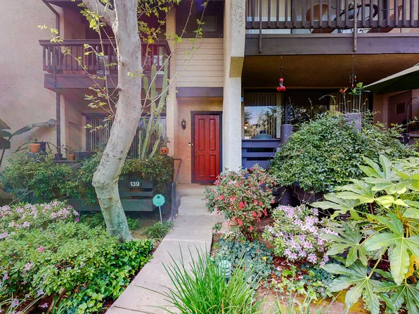 21821 Burbank Blvd Unit 139, Woodland Hills, CA 91367
