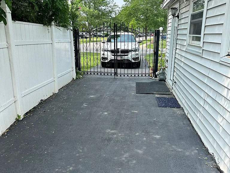 129 E Dennis Rd — Photo 7