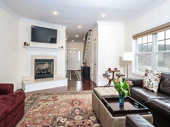 2nd image of 73 Florence Ave #73