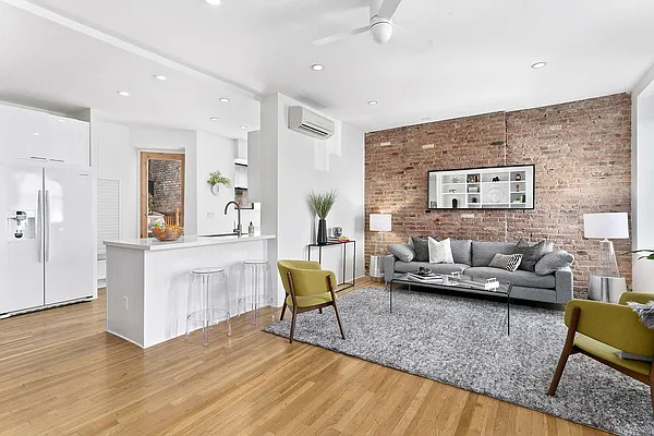 Sold by Compass | media 3