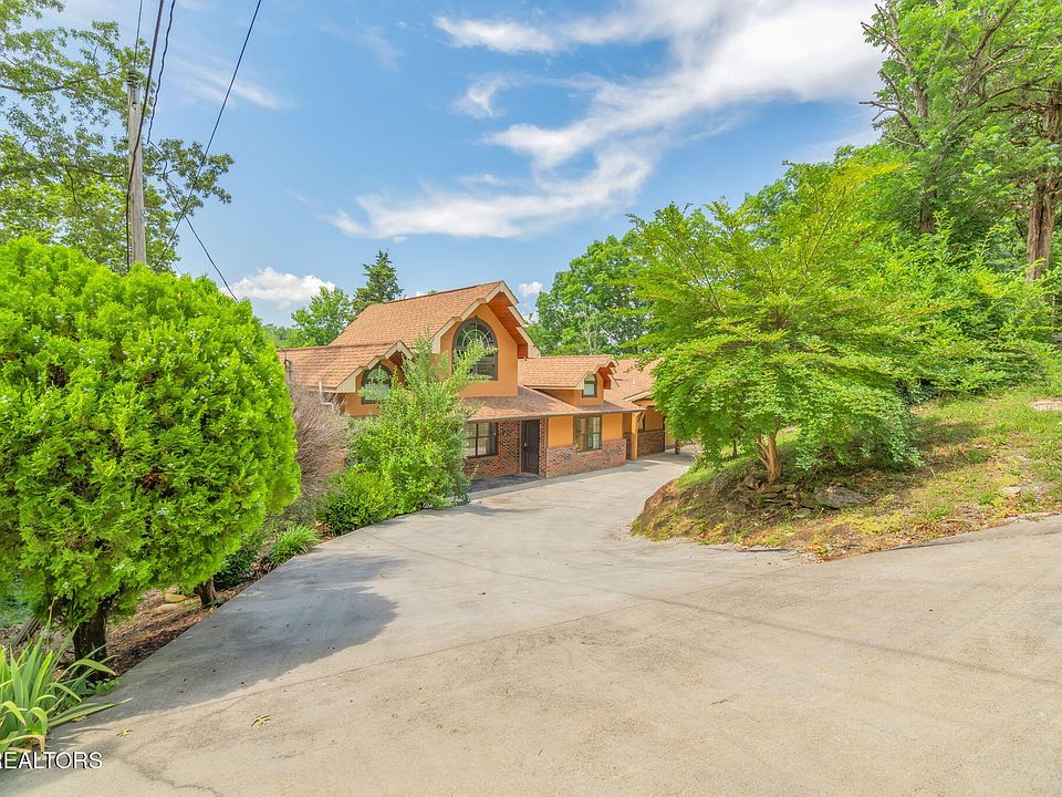 4th image of 343 Jersey Dr