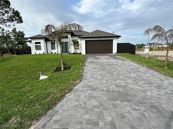 3rd image of 1809 NW 17th St