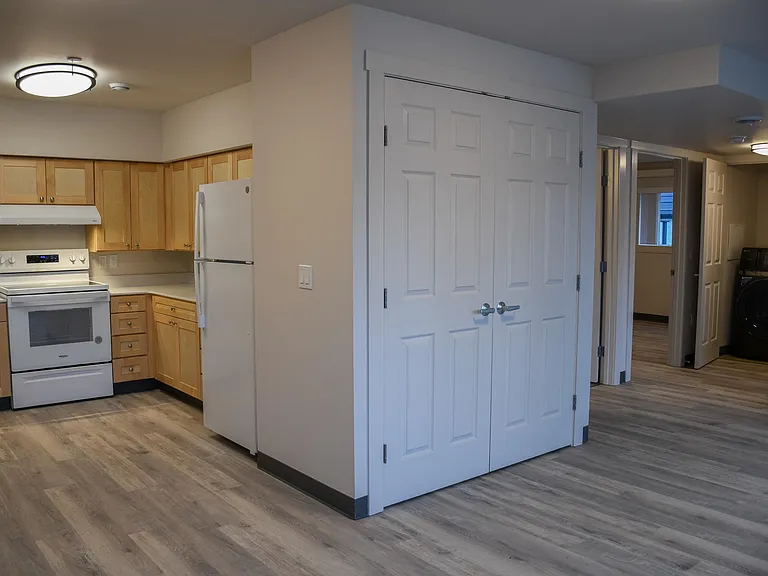 Kirkland Heights Apartments — Photo 28