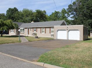 15 Overhill Rd, Matawan, NJ 07747